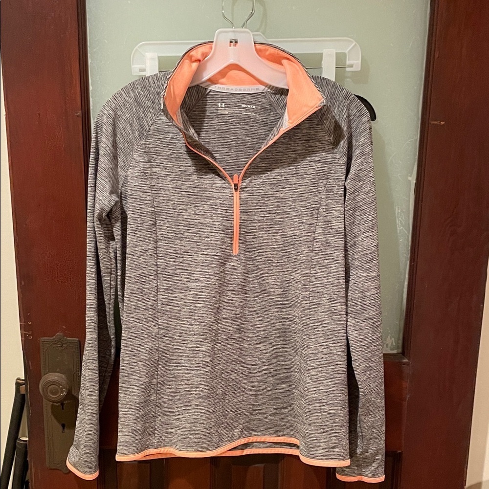 Under Armour Gray HeatGear Top